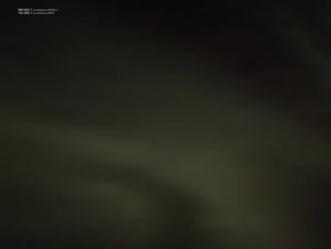 外卖送完了，过来小巷子扶贫，辣妹御姐鞋子都不脱，被小哥用力猛干，直接趴倒在床！