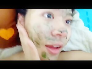 小情侣在家爱爱自拍 大奶女友被无套输出 射了一肚皮