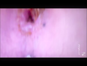 11月最新流出【顶级厕拍】大神潜入某高校舞蹈培训班女厕抄底偷拍几个靓妹的逼逼和菊花