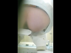 大神厕拍商场女厕所全景偷拍多位美女 各种极品嫩鲍鱼