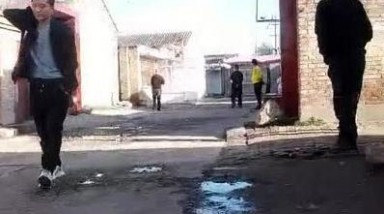 站街女探花大萌萌城中村性地探秘花了100多元搞了两个站街少妇