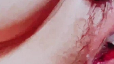 【乱伦史上封神之作 我和妈妈】真实乱伦 强奸妈妈牛人与妈妈乱伦，后续5期看点是原创作者露脸被某读者威胁