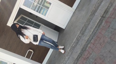 驾校女厕特写偷拍美女学员的漂亮小嫩B