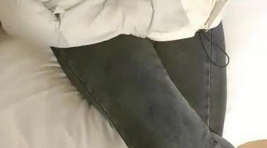 勾搭良家少婦,一直聊她老公,聲稱要爲大哥分擔壓力,這種良家身體才最是誘人