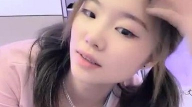 江蘇高顏值OO後情侶,男友第壹視角帶妳爆艹青春靚麗小女友,酥胸美鮑來壹口嗎