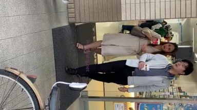 小吃店一路跟踪尾随全景厕拍偷拍极品高跟美少妇